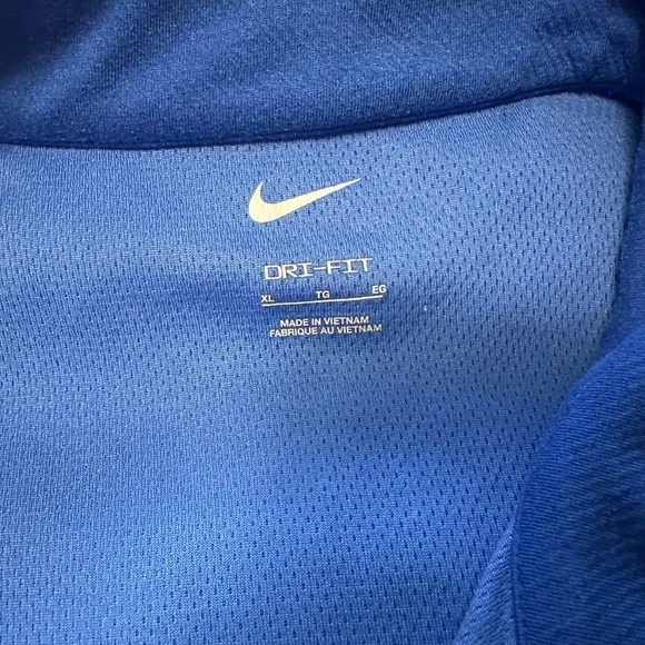 Nike quarter zip - Picture 4 of 6